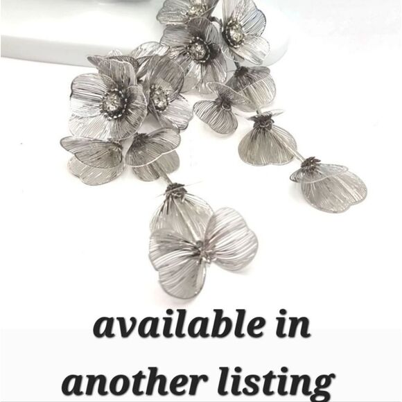 New ZARA cascading flowers silver ring - Picture 10 of 13